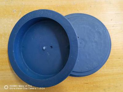 塑料鋼管護帽的技術改革與創新